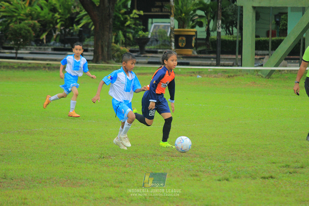 ijl u9 110126 proball football vs versus academy