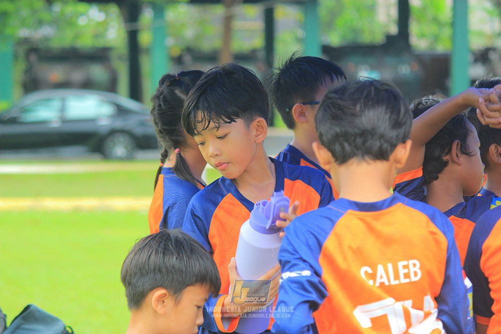 ijl u9 110126 proball football vs versus academy