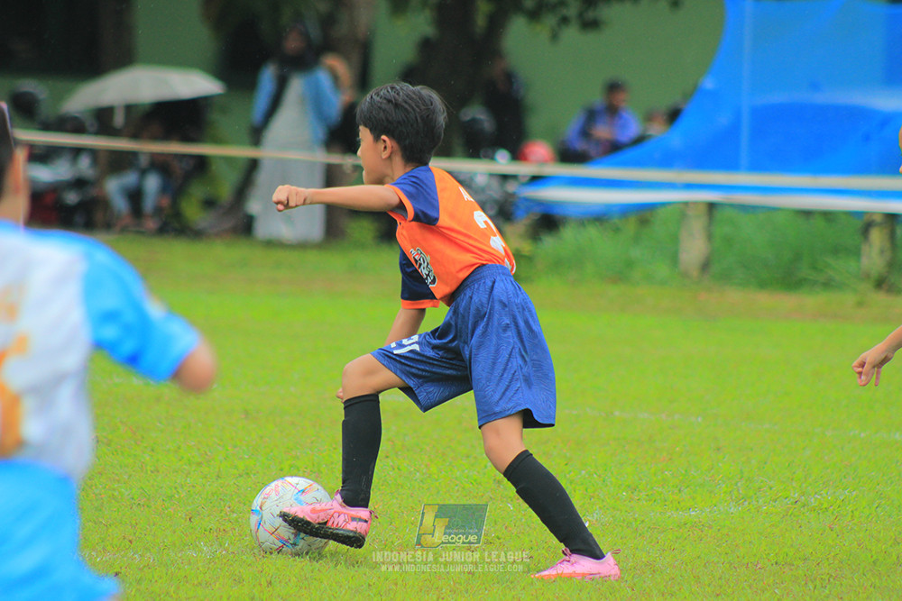 ijl u9 110126 proball football vs versus academy