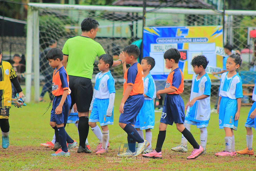 ijl u9 110126 proball football vs versus academy
