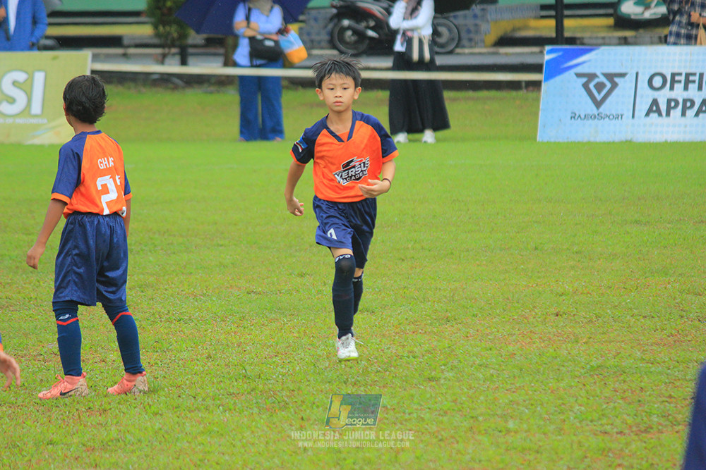 ijl u9 110126 proball football vs versus academy