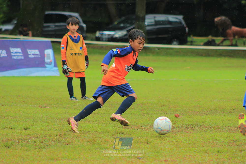 ijl u9 110126 versus academy vs nusnatara 2004