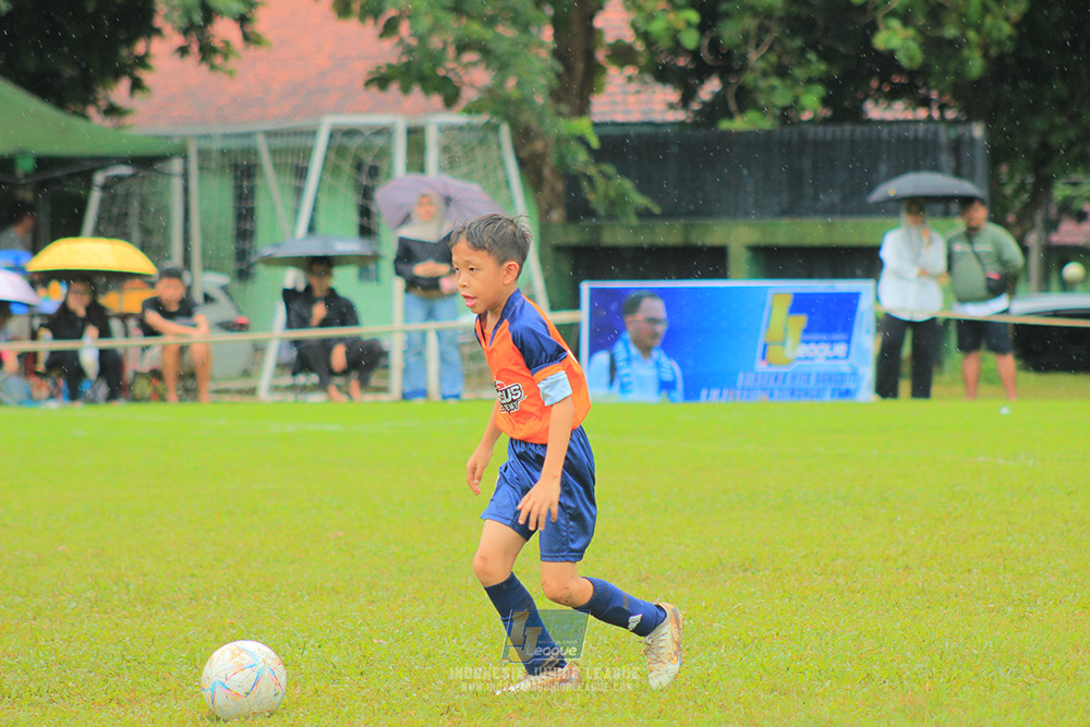 ijl u9 110126 versus academy vs nusnatara 2004