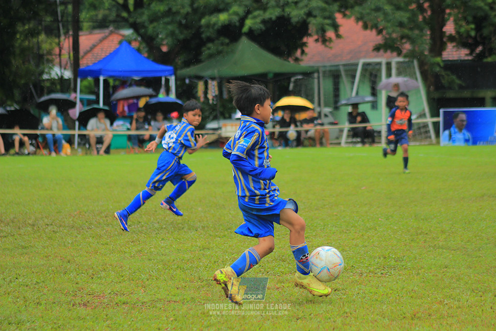 ijl u9 110126 versus academy vs nusnatara 2004