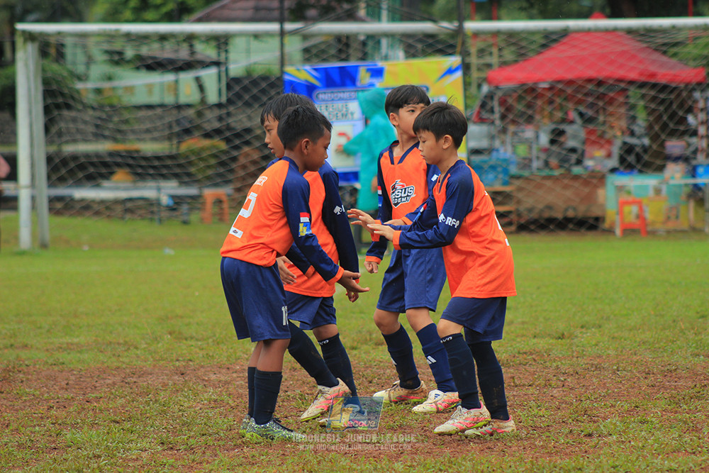 ijl u9 110126 versus academy vs nusnatara 2004