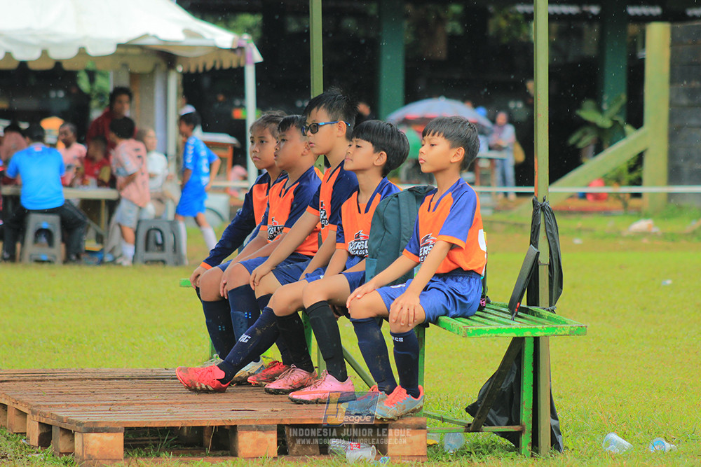 ijl u9 110126 versus academy vs nusnatara 2004