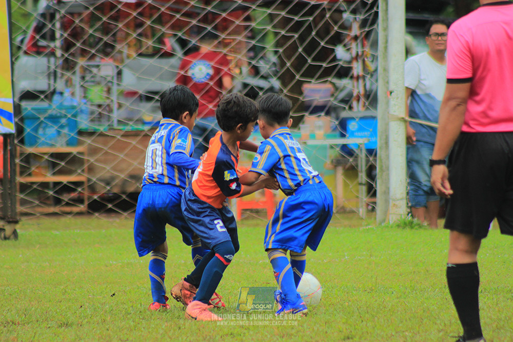 ijl u9 110126 versus academy vs nusnatara 2004