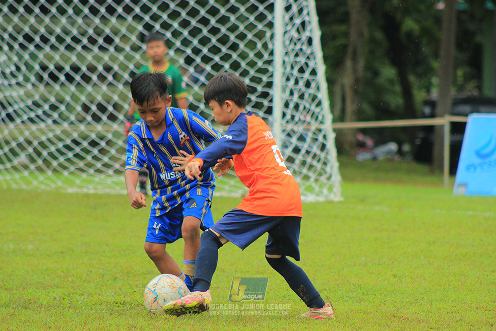 ijl u9 110126 versus academy vs nusnatara 2004