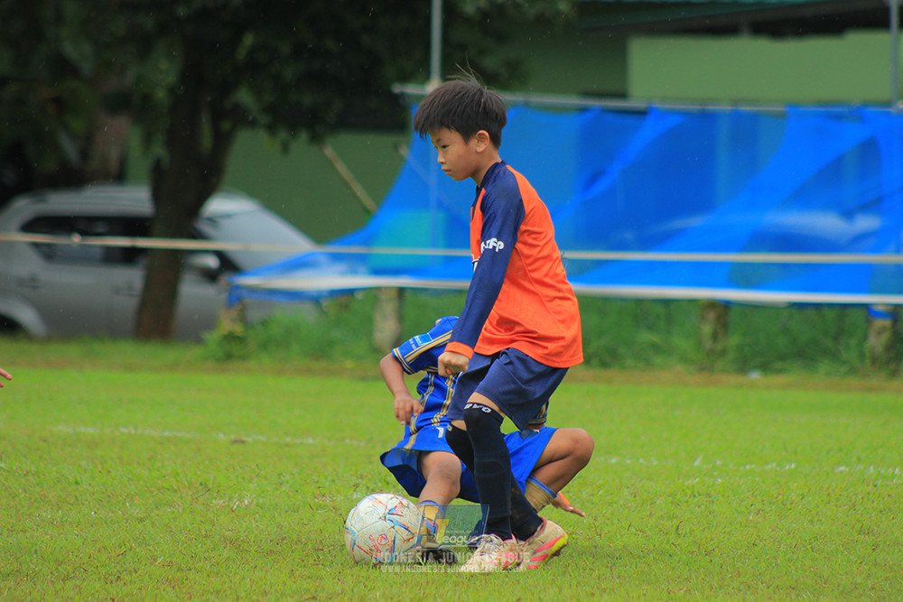 ijl u9 110126 versus academy vs nusnatara 2004