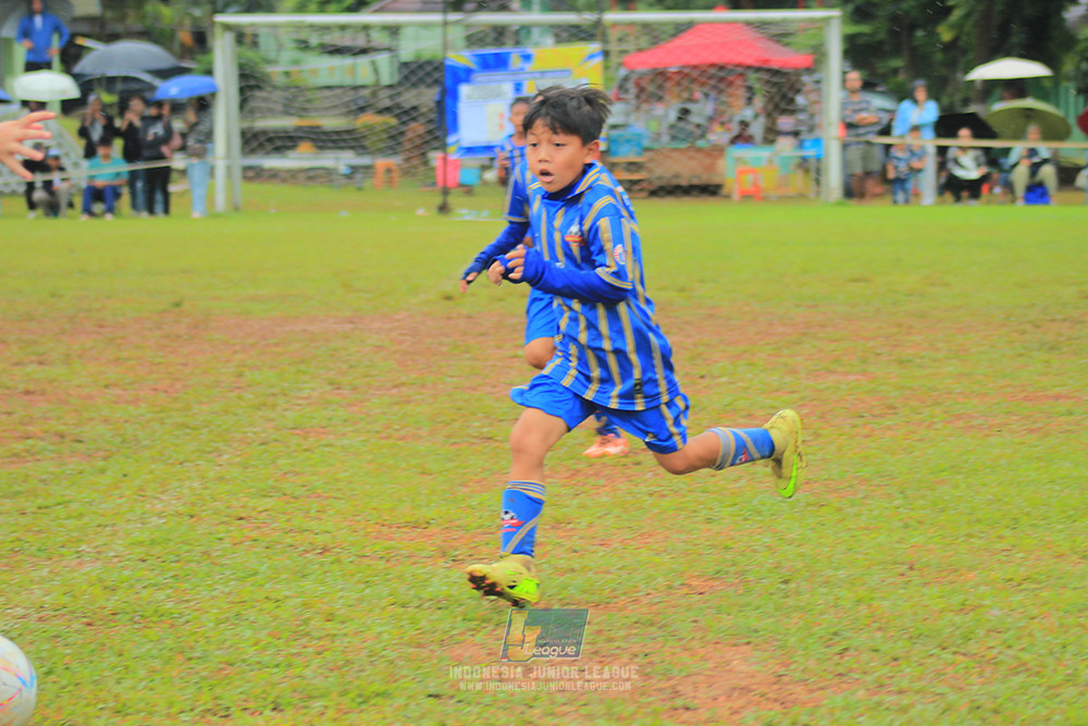 ijl u9 110126 versus academy vs nusnatara 2004