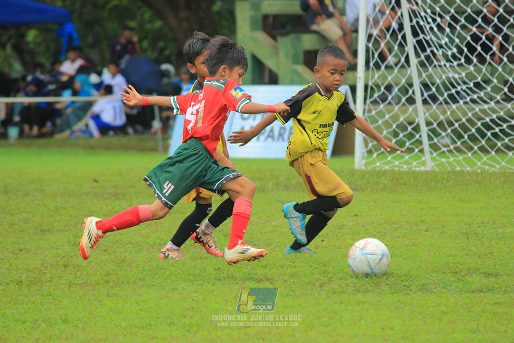 ijl u9 110126 wiradhika soccer vs naz purwakarta