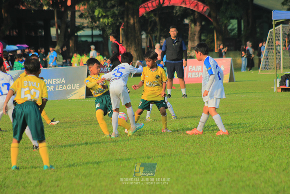 ijl u9 190426 brazillian ss senayan vs maesa pararaider
