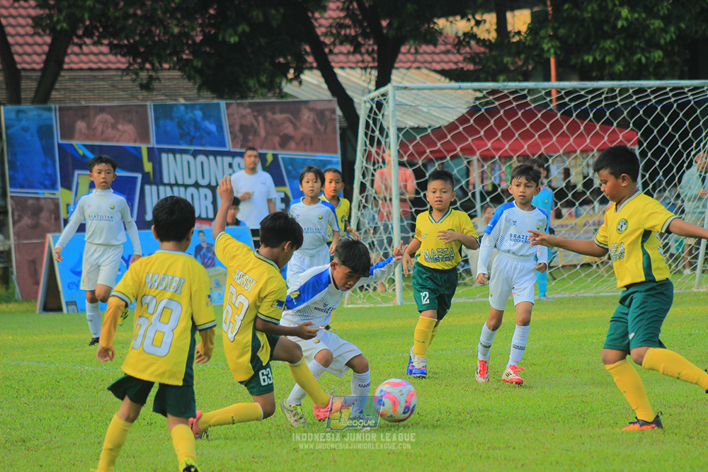 ijl u9 190426 brazillian ss senayan vs maesa pararaider