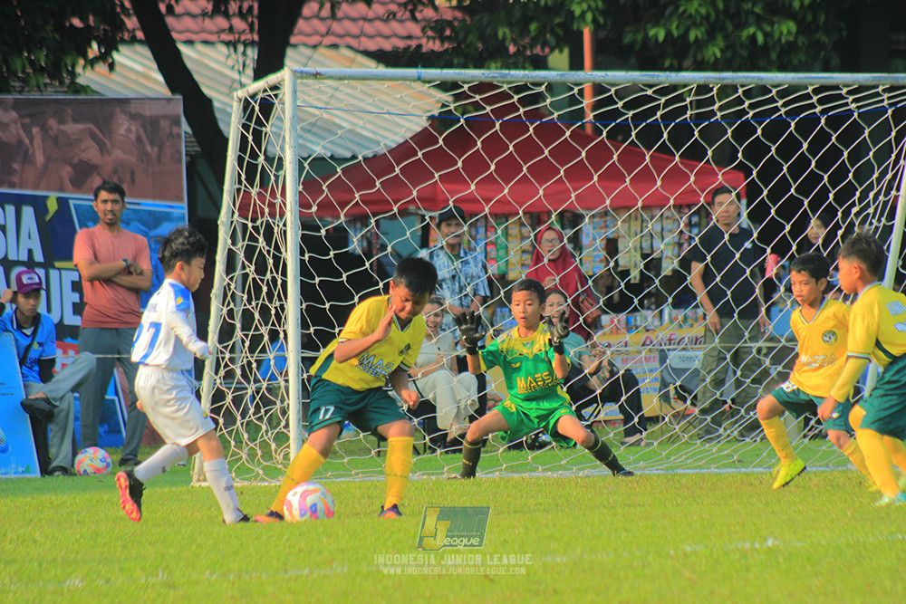 ijl u9 190426 brazillian ss senayan vs maesa pararaider