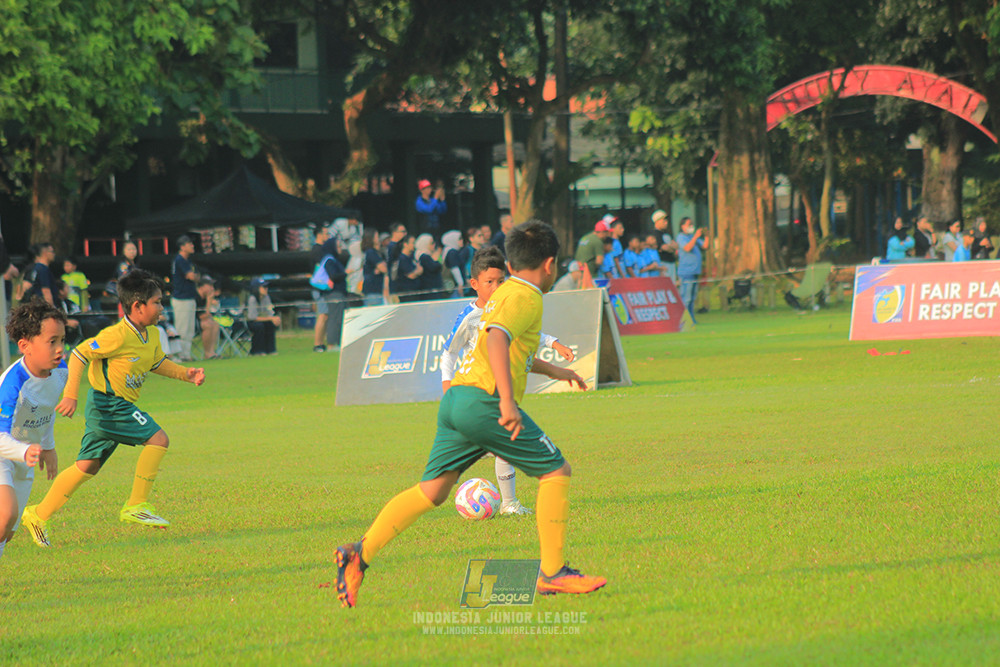 ijl u9 190426 brazillian ss senayan vs maesa pararaider