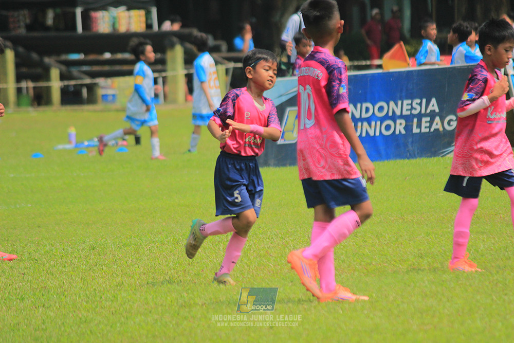 ijl u9 190426 cileungsi united vs wiradhika soccer
