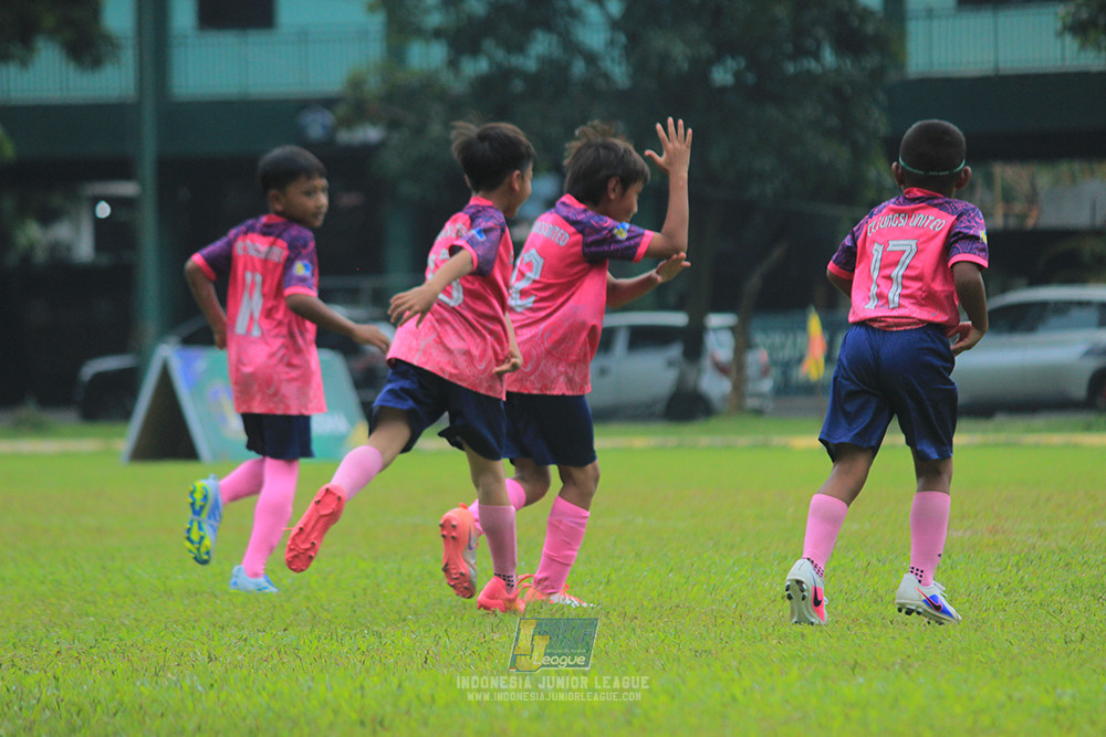 ijl u9 190426 cileungsi united vs wiradhika soccer
