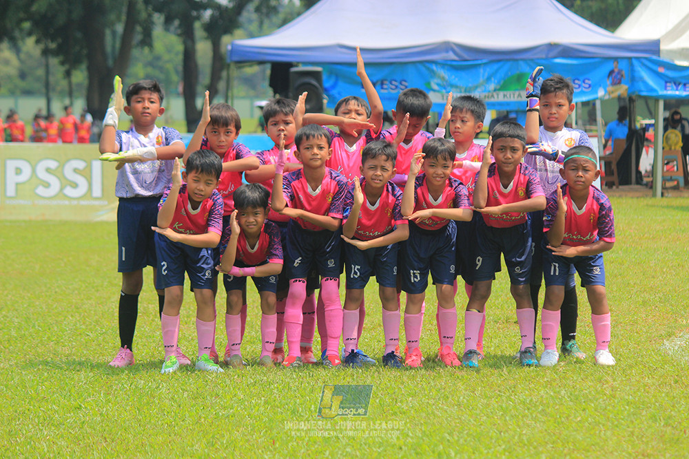 ijl u9 190426 cileungsi united vs wiradhika soccer