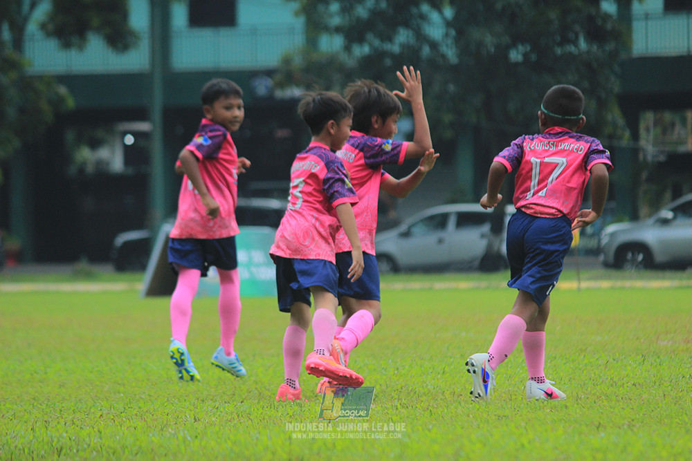 ijl u9 190426 cileungsi united vs wiradhika soccer