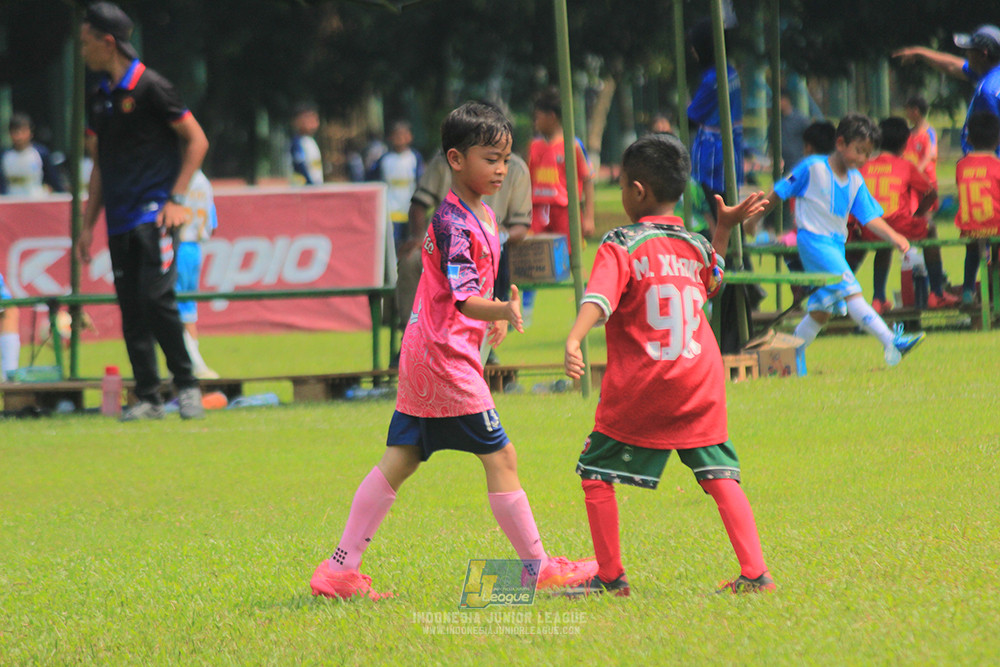 ijl u9 190426 cileungsi united vs wiradhika soccer