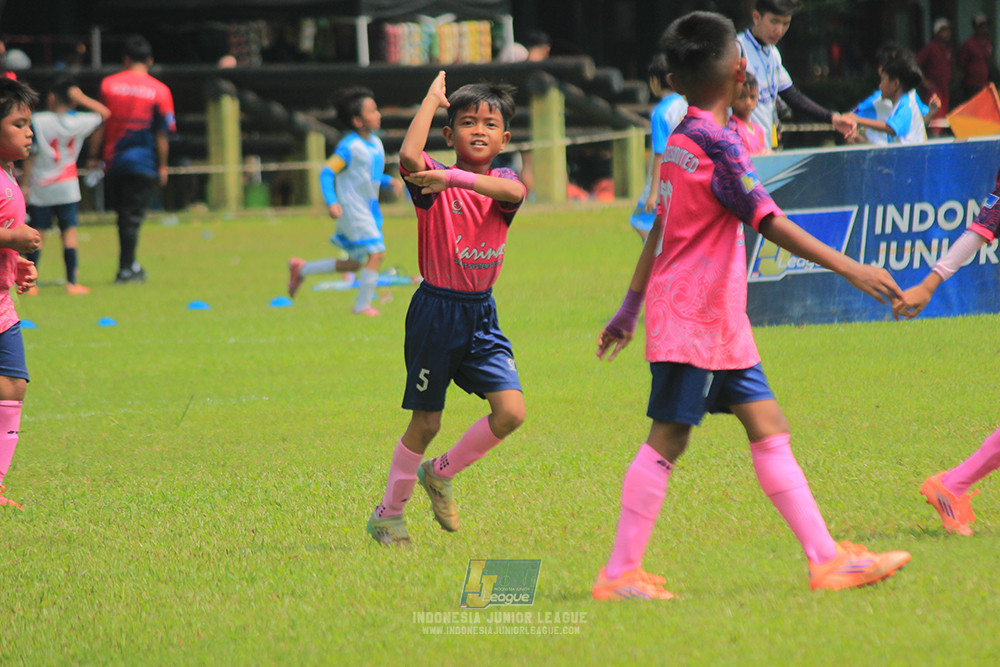 ijl u9 190426 cileungsi united vs wiradhika soccer