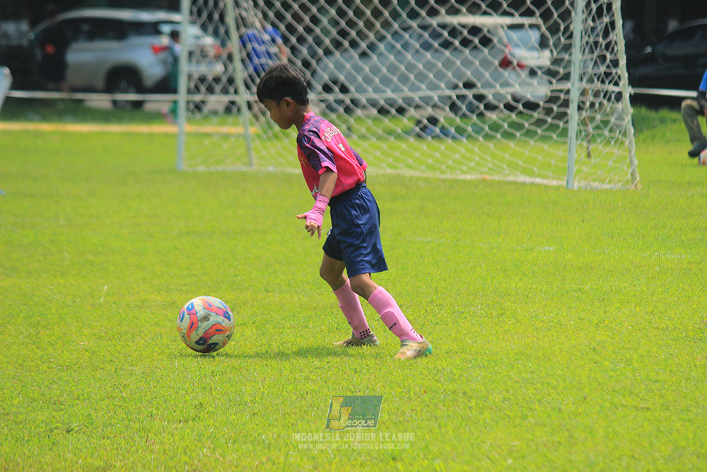 ijl u9 190426 cileungsi united vs wiradhika soccer