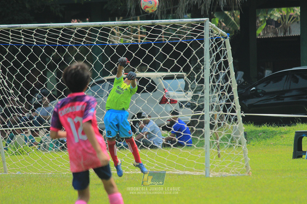 ijl u9 190426 cileungsi united vs wiradhika soccer