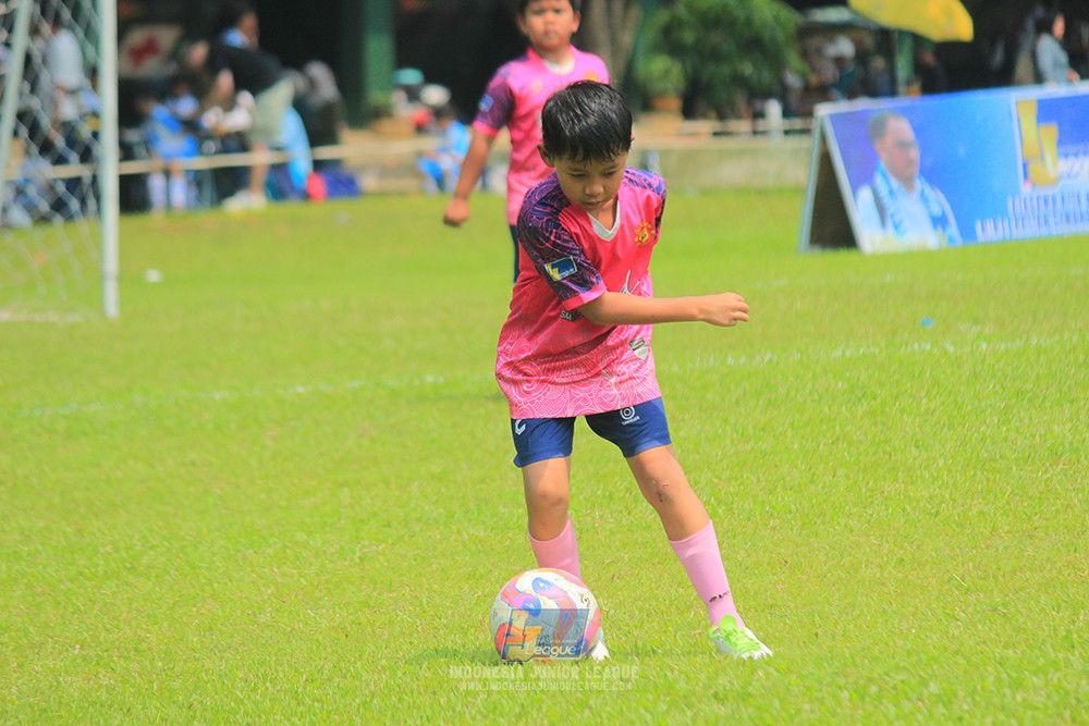 ijl u9 190426 cileungsi united vs wiradhika soccer