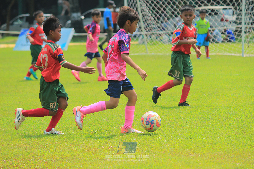 ijl u9 190426 cileungsi united vs wiradhika soccer