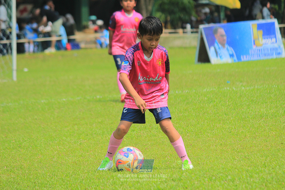 ijl u9 190426 cileungsi united vs wiradhika soccer