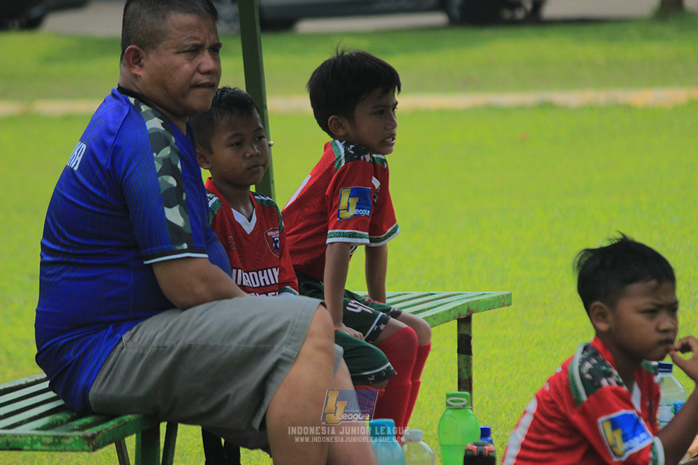 ijl u9 190426 cileungsi united vs wiradhika soccer