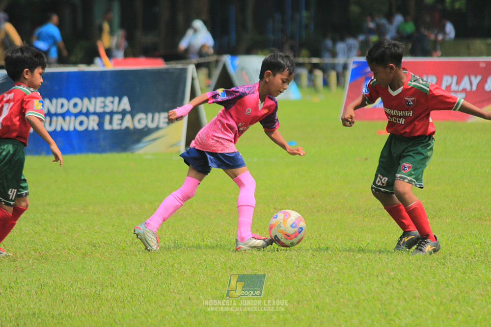 ijl u9 190426 cileungsi united vs wiradhika soccer