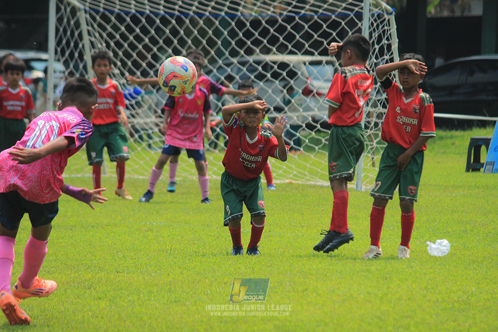 ijl u9 190426 cileungsi united vs wiradhika soccer