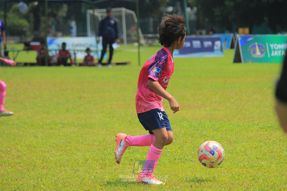 ijl u9 190426 cileungsi united vs wiradhika soccer