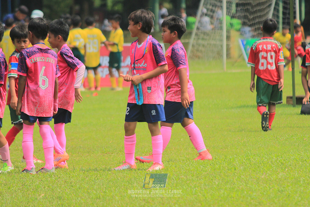 ijl u9 190426 cileungsi united vs wiradhika soccer