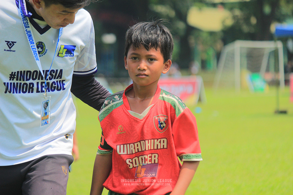 ijl u9 190426 cileungsi united vs wiradhika soccer