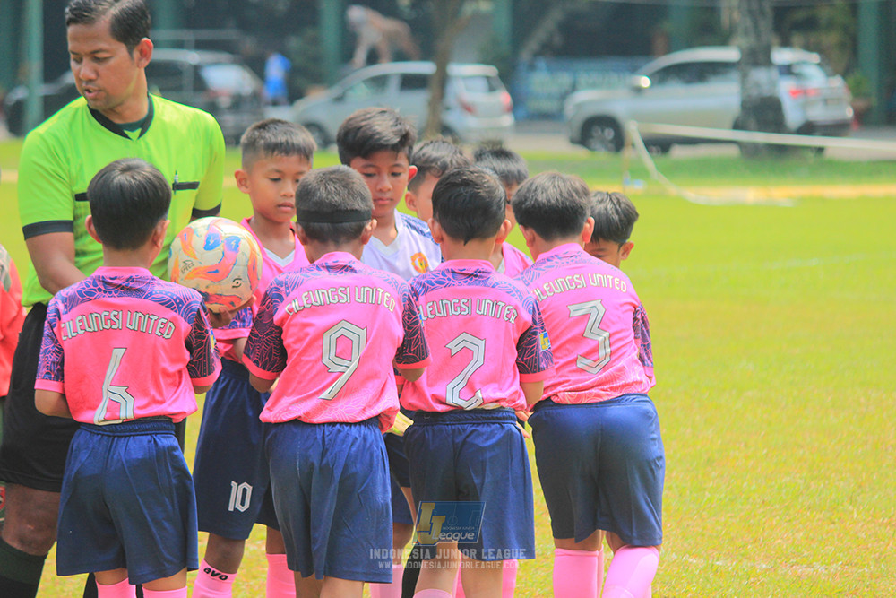 ijl u9 190426 cileungsi united vs wiradhika soccer