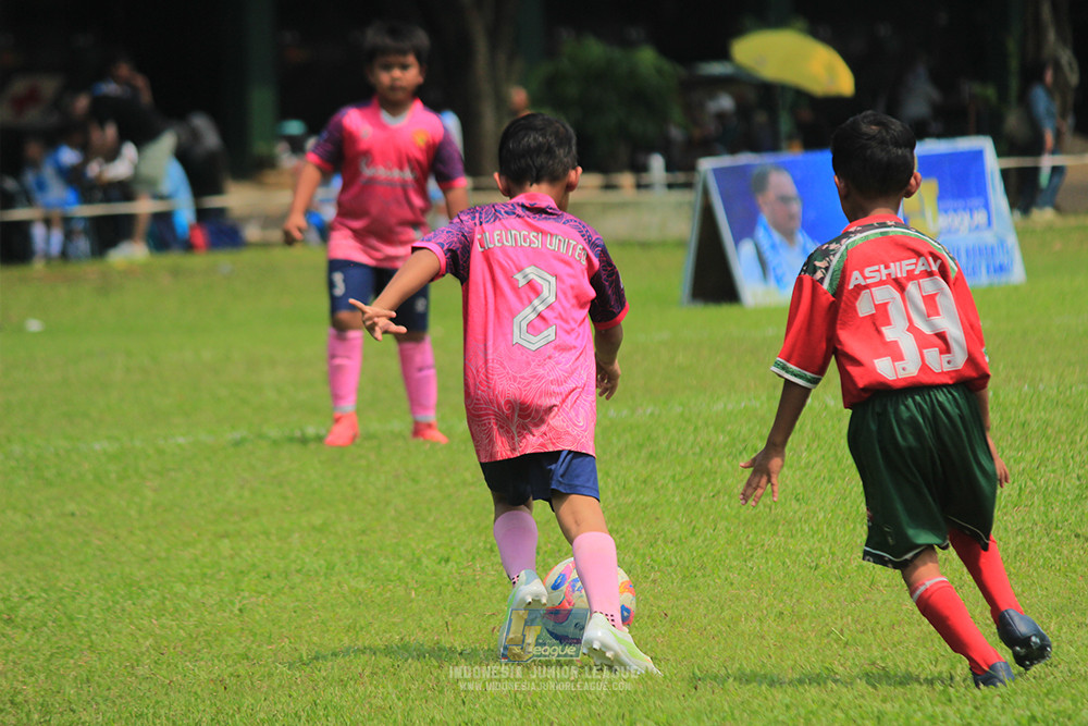 ijl u9 190426 cileungsi united vs wiradhika soccer