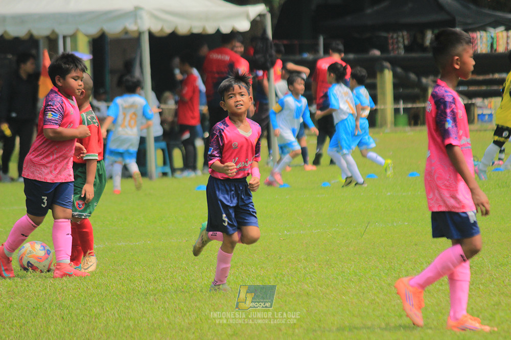ijl u9 190426 cileungsi united vs wiradhika soccer