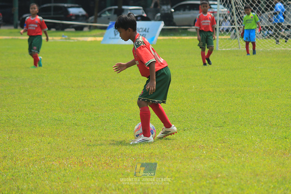 ijl u9 190426 cileungsi united vs wiradhika soccer