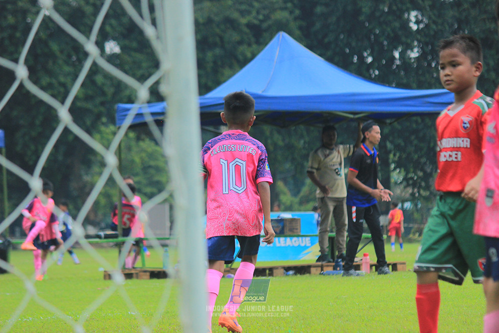 ijl u9 190426 cileungsi united vs wiradhika soccer