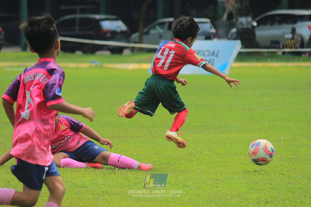 ijl u9 190426 cileungsi united vs wiradhika soccer
