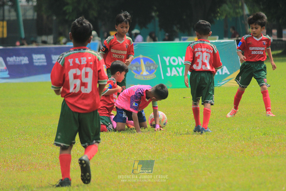 ijl u9 190426 cileungsi united vs wiradhika soccer