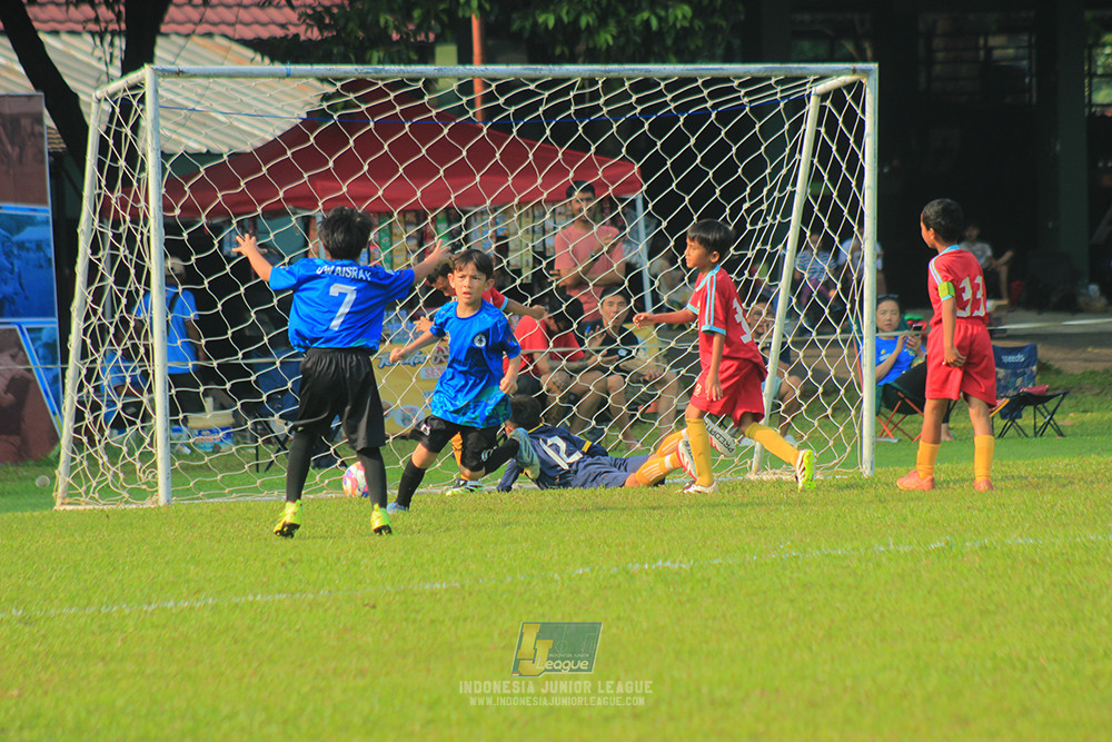ijl u9 190426 steelford united vs gagak muda