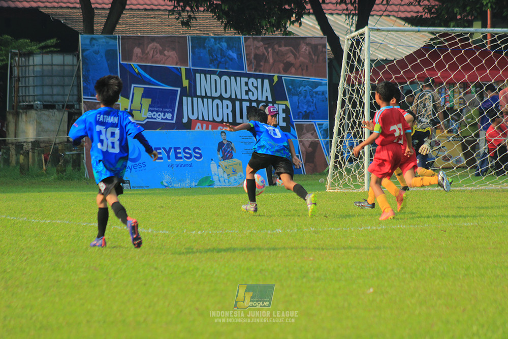 ijl u9 190426 steelford united vs gagak muda