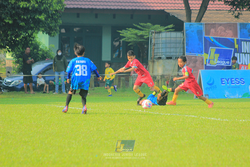 ijl u9 190426 steelford united vs gagak muda