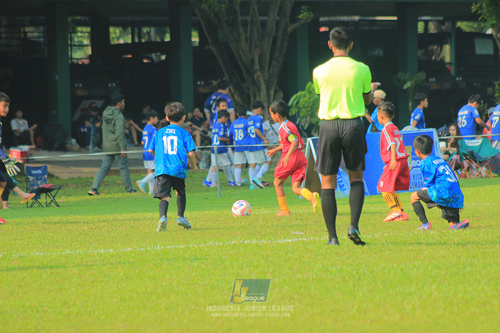 ijl u9 190426 steelford united vs gagak muda