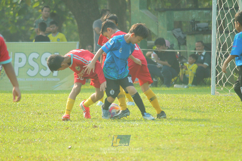 ijl u9 190426 steelford united vs gagak muda