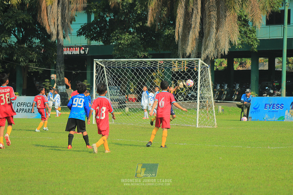 ijl u9 190426 steelford united vs gagak muda