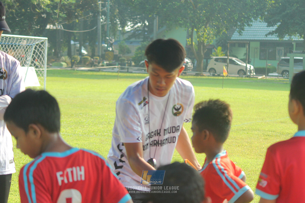 ijl u9 190426 steelford united vs gagak muda
